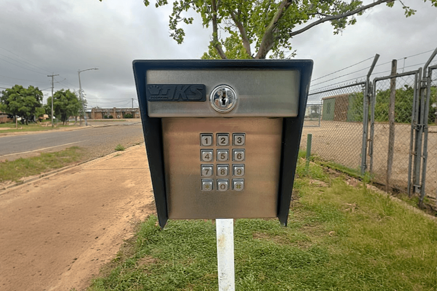 Keypad-controlled gate access at Valora Storage